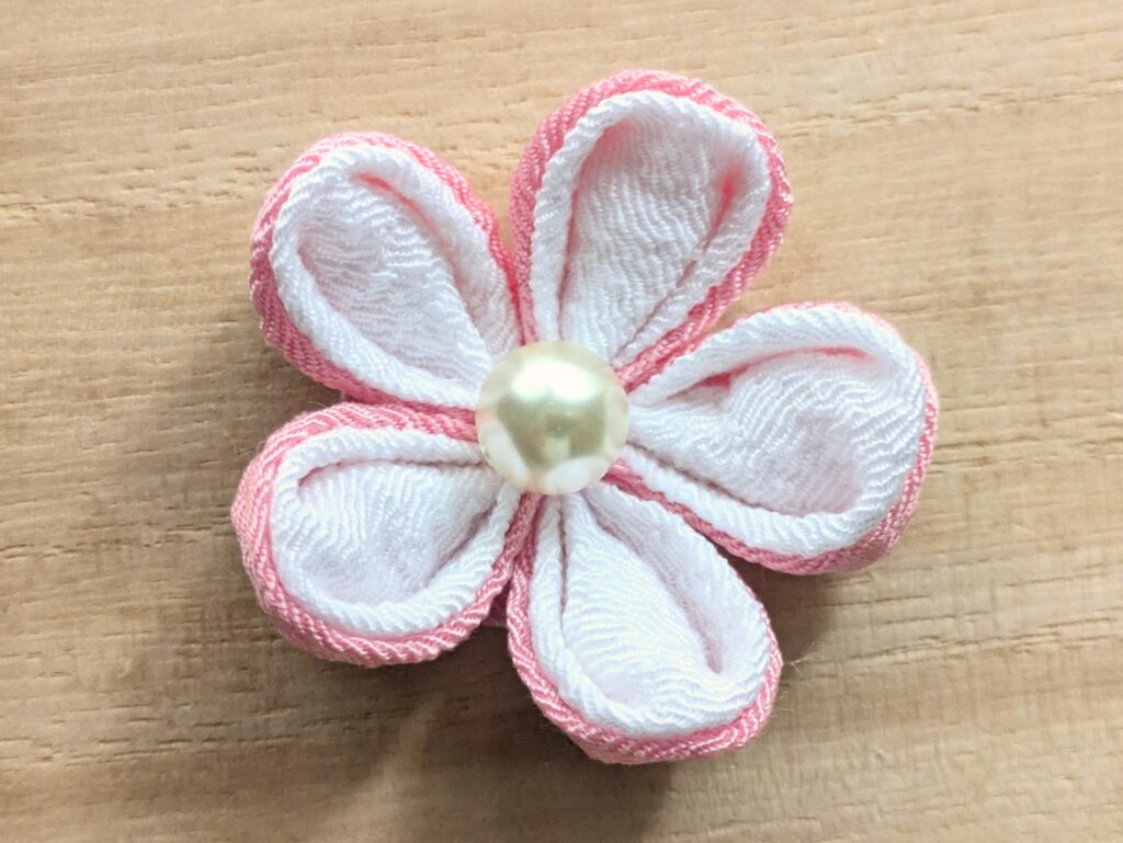 二重丸つまみの花